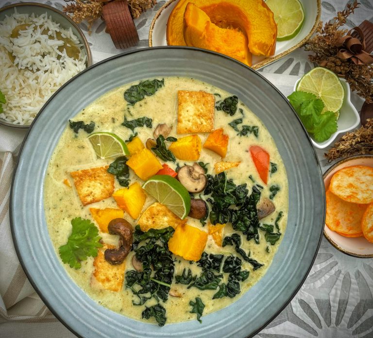 Creamy vegetable soup with herbs